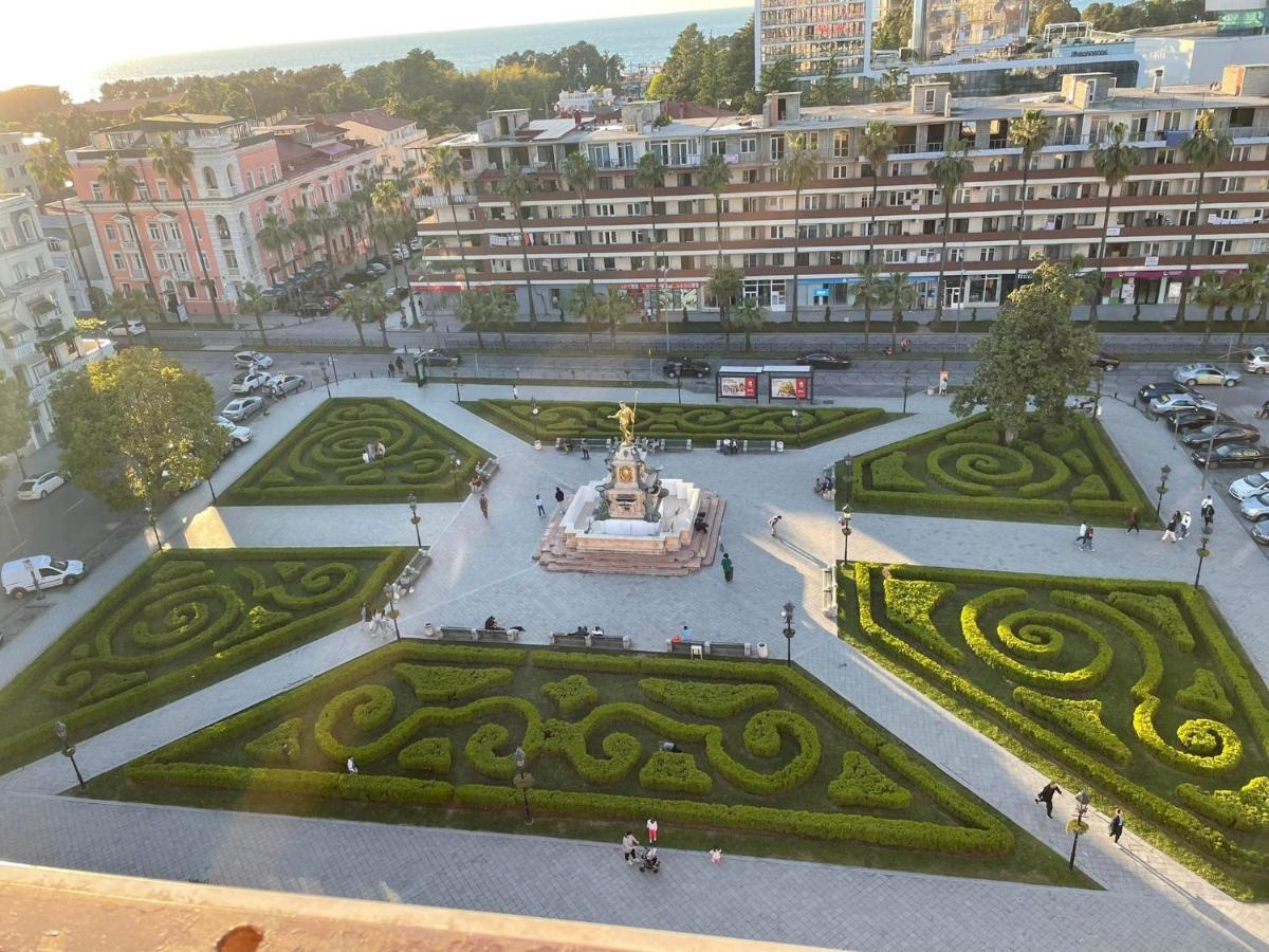 Apartment Boulevardside Batumi Exterior foto